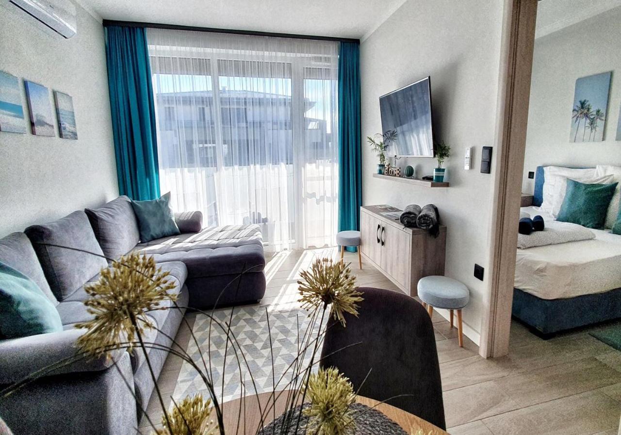 Marina Apartment By Dora Keszthely Eksteriør bilde